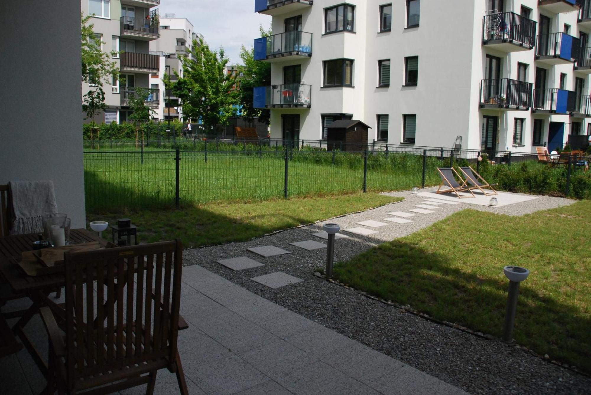 Relax&Comfort New Waw 50 Sqm With Terrace, Garden, Free Parking And Ac วอร์ซอ ภายนอก รูปภาพ