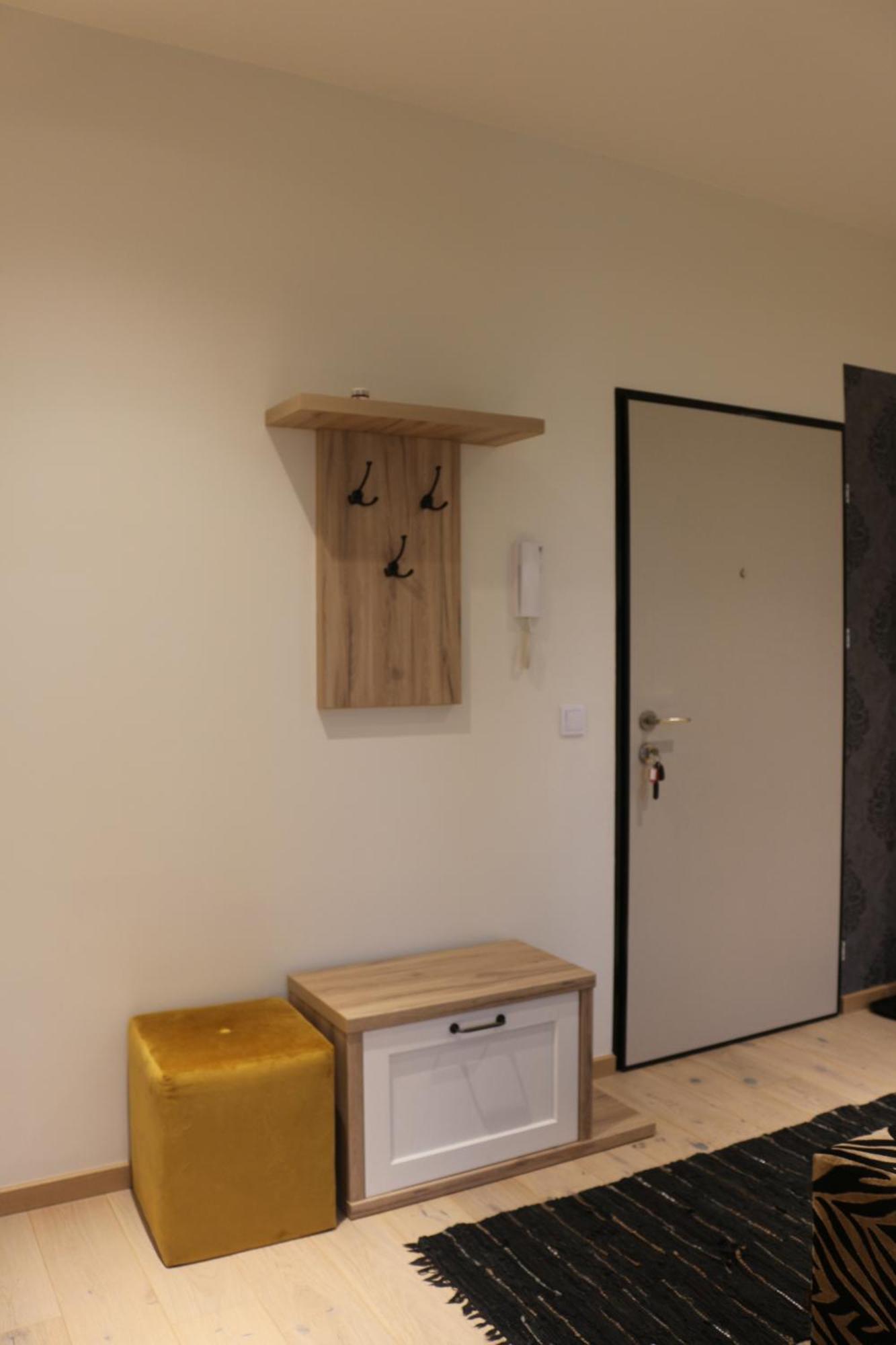 Relax&Comfort New Waw 50 Sqm With Terrace, Garden, Free Parking And Ac วอร์ซอ ภายนอก รูปภาพ
